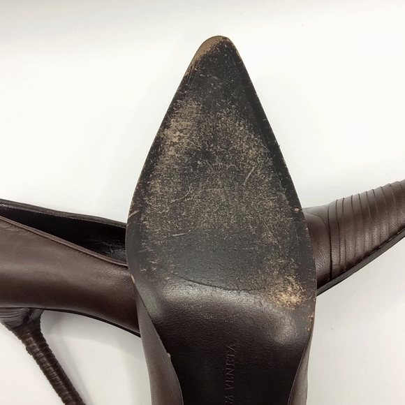 Bottega Veneta Vintage Stiletto Pumps - EUC - Picture 11 of 16